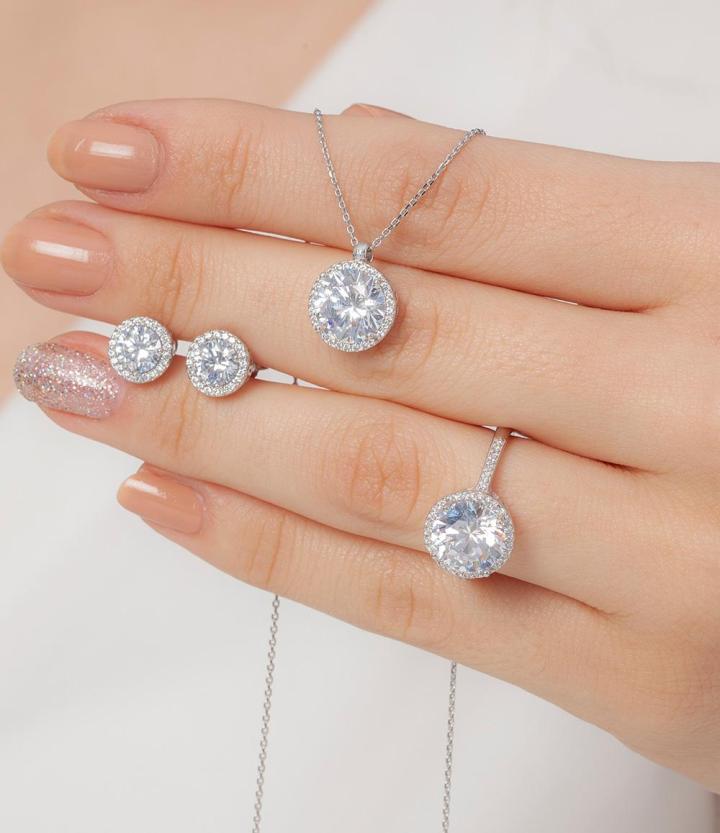 Colliers et pendentifs personnalisés